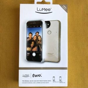 New WithTag  Lumee Two Selfie Case With Front Facing Lights the original Case